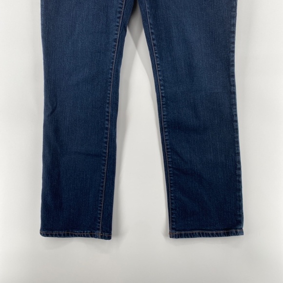 Chaps Jeans Women's Size 8 Straight Leg Dark Blue Denim 5 Pocket Stretch - Picture 3 of 11